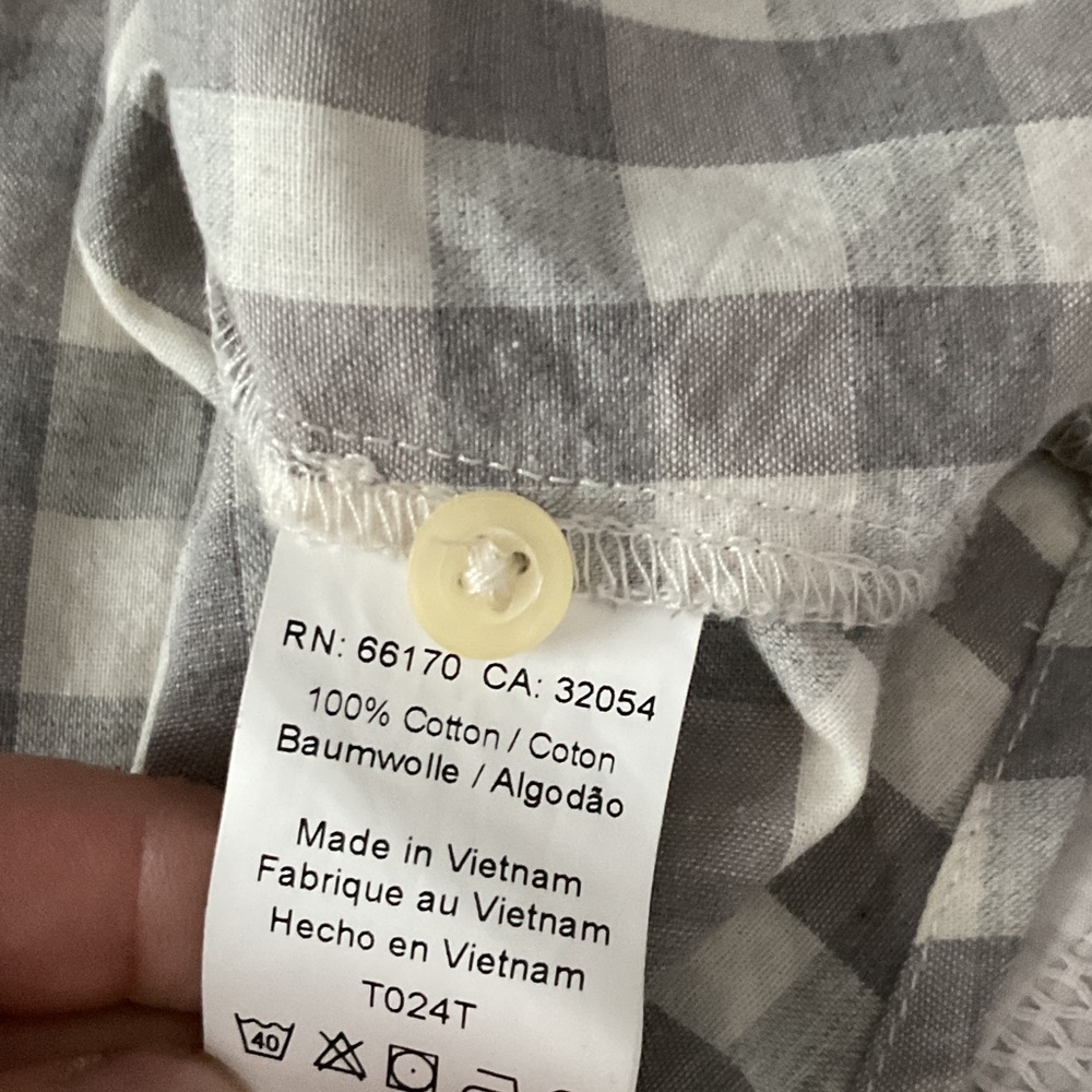 Anthropology Gray Plaid peplum Button-Up Shirt; size M - Picture 5 of 5